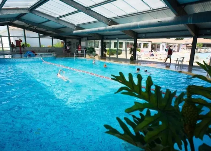 Mobilehome Chaleureux 4 Etoiles Siblu Les Charmettes * Les Mathes